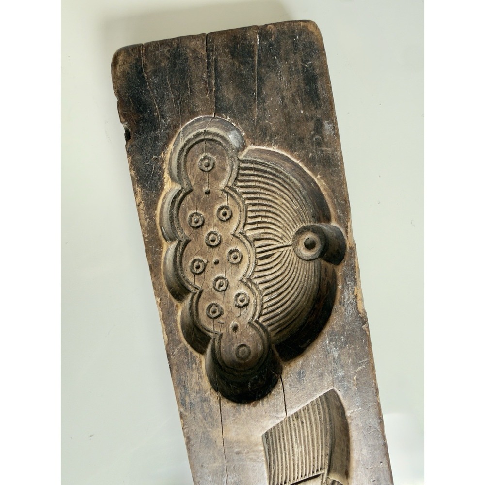 Antique Chinese Folk Art, Carved Hardwood Mooncake Mold — Phoenix & Cloud Motif - Picture 2 of 8